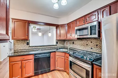 6 Tulip Court, Edison, NJ 08820 - Photo 17