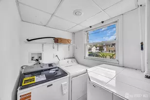 23 Barlow Rd, Edison, NJ 08817 - Photo 27