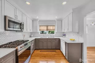 23 Barlow Rd, Edison, NJ 08817 - Photo 17