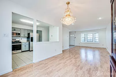 404 Maplecrest Road, Edison, NJ 08820 - Photo 9