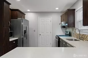198 Arlington Ave, Aberdeen Township, NJ 07721 - Photo 9