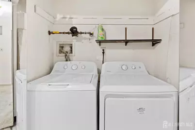 284 Constitution Circle, North Brunswick Township, NJ 08902 - Photo 19