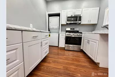 51 Poe Avenue #3, Newark, NJ 07106 - Photo 11