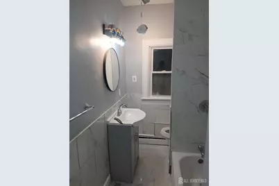 51 Poe Avenue #3, Newark, NJ 07106 - Photo 7