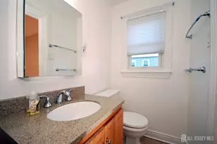 7 Gardenia Ct, Sayreville, NJ 08872 - Photo 21