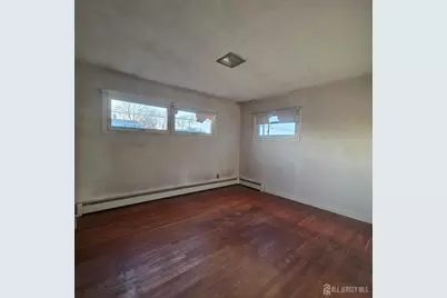 9 Gates Place, Edison, NJ 08817 - Photo 5