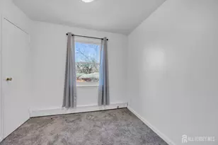 14 York Dr, Edison, NJ 08817 - Photo 11