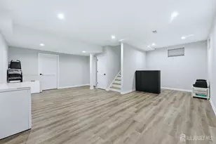 15 Rector Ave, Woodbridge Township, NJ 07095 - Photo 3