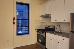 290 King St, Perth Amboy, NJ 08861 - Photo 7