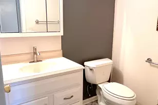 18 Adams Ct, East Brunswick Township, NJ 08816 - Photo 11