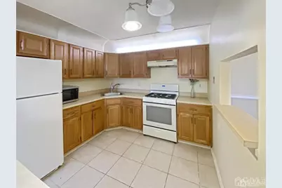 479 Danbury Lane, East Brunswick Township, NJ 08816 - Photo 5