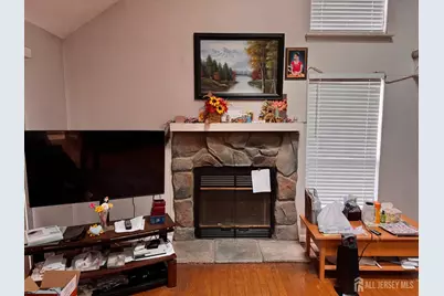 40 Linda Lane, Edison, NJ 08820 - Photo 3