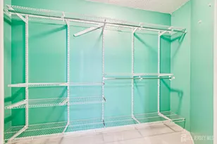 10 Guisborough Way, Edison, NJ 08820 - Photo 23