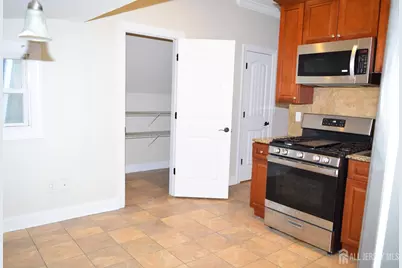 472 Cliff Road #3, Sewaren, NJ 07077 - Photo 5