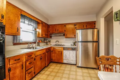 56 Homer Place, Metuchen, NJ 08840 - Photo 9