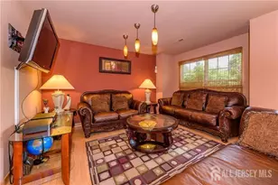 93 Jill Ct, South Brunswick Township, NJ 08852 - Photo 5