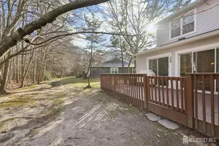 339 Constitution Cir, North Brunswick Township, NJ 08902 - Photo 13