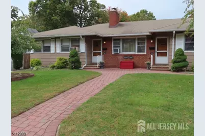1818 W 4th Street W, Dunellen, NJ 08812 - Photo 1