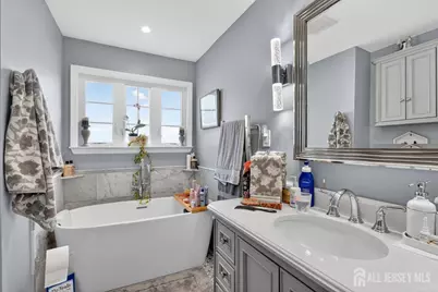 10 Barbara Place, Sayreville, NJ 08872 - Photo 17