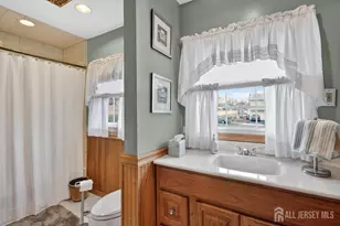 10 Barbara Pl, Sayreville, NJ 08872 - Photo 13