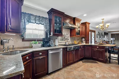 10 Barbara Place, Sayreville, NJ 08872 - Photo 9