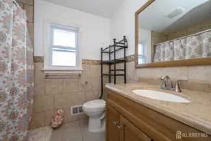 1 Ovington Ave, Edison, NJ 08817 - Photo 19