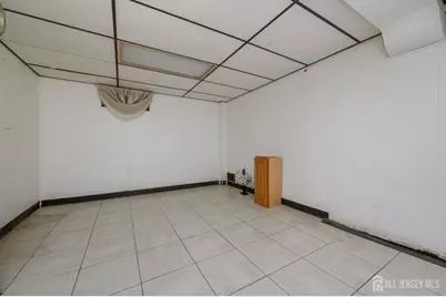 1 Ovington Avenue, Edison, NJ 08817 - Photo 29