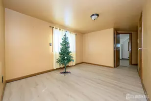 1 Ovington Ave, Edison, NJ 08817 - Photo 21