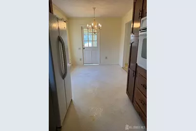 413 Oxford Lane #B, Monroe Township, NJ 08831 - Photo 3