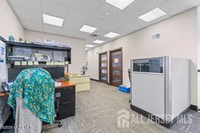 100 W Pond Road, Perth Amboy, NJ 08861 - Photo 13