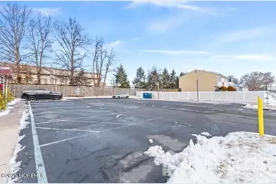 100 W Pond Road, Perth Amboy, NJ 08861 - Photo 5