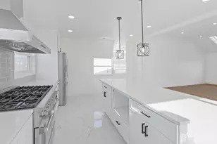 537 Ford Ave, Fords, NJ 08863 - Photo 9