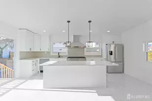 537 Ford Ave, Fords, NJ 08863 - Photo 7