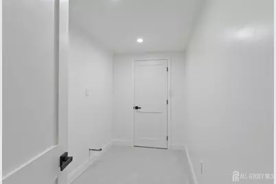 537 Ford Avenue, Fords, NJ 08863 - Photo 17