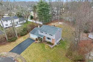 17 Brookside Ct, East Brunswick Township, NJ 08816 - Photo 23