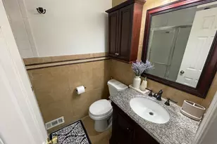 399 Hadleigh Ln, North Brunswick Township, NJ 08902 - Photo 15