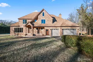 268 268 Matchaponix Ave, Monroe Township, NJ 08831 - Photo 3