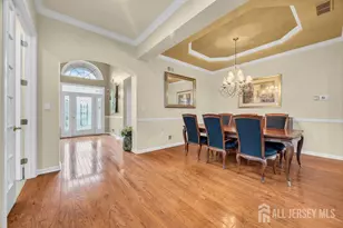 19 Torrey Pines Dr, Monroe Township, NJ 08831 - Photo 9