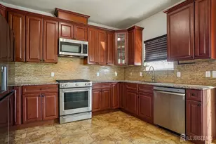 60 Thornall St, Carteret, NJ 07008 - Photo 3