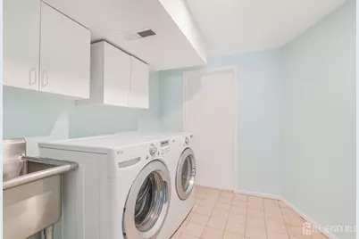 104 Diamond Lane, Old Bridge Township, NJ 08857 - Photo 37