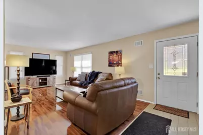 10 Old Bridge Plaza, Middlesex, NJ 08857 - Photo 7