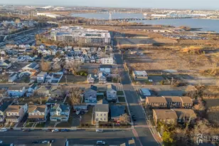 122 S Rosewell Ave S, South Amboy, NJ 08879 - Photo 43