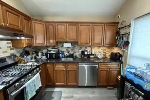 23 Woodland Way, South Brunswick Township, NJ 08810 - Photo 9