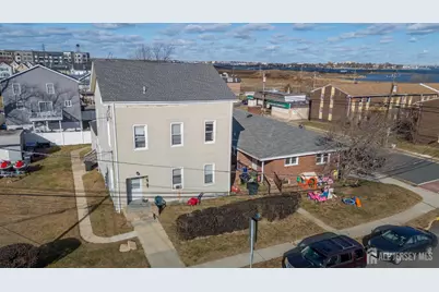 122 S Rosewell Avenue S, South Amboy, NJ 08879 - Photo 35