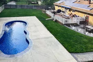 25 Henry St, East Brunswick Township, NJ 08816 - Photo 21