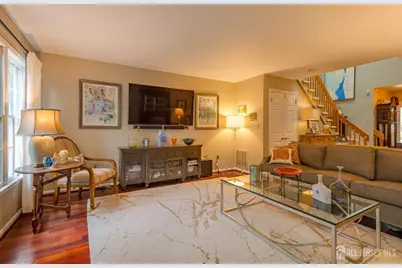 32 Springwood Court, South Brunswick Township, NJ 08540 - Photo 11