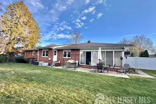 20 Gillen Dr, Sayreville, NJ 08859 - Photo 43