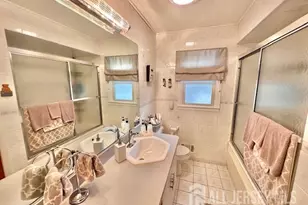 20 Gillen Dr, Sayreville, NJ 08859 - Photo 23