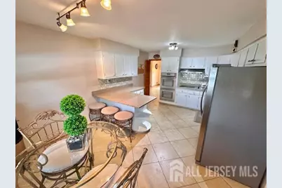20 Gillen Drive, Sayreville, NJ 08859 - Photo 17