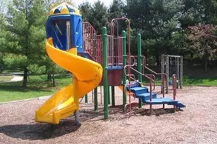 129 Albury Way, North Brunswick Township, NJ 08902 - Photo 11